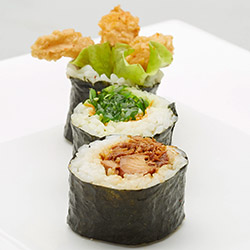 Assorted sushi thumbnail