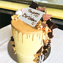 Caramelise popcorn drip cake thumbnail