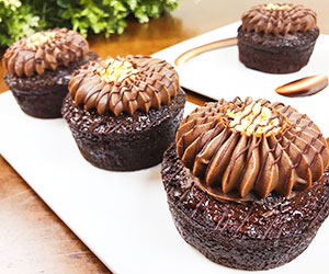 Salted hazelnut chocolate mud - 3 inch - box of 6 thumbnail