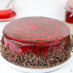 Strawberry cream delight cake thumbnail