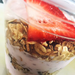 Fruit flavoured yoghurt cup - 120 ml thumbnail