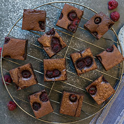 Chocolate, almond and raspberry brownie slice thumbnail